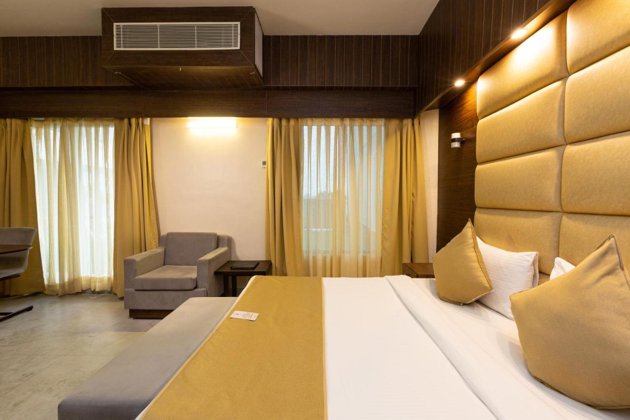 The Solitaire Dehradun Exterior foto